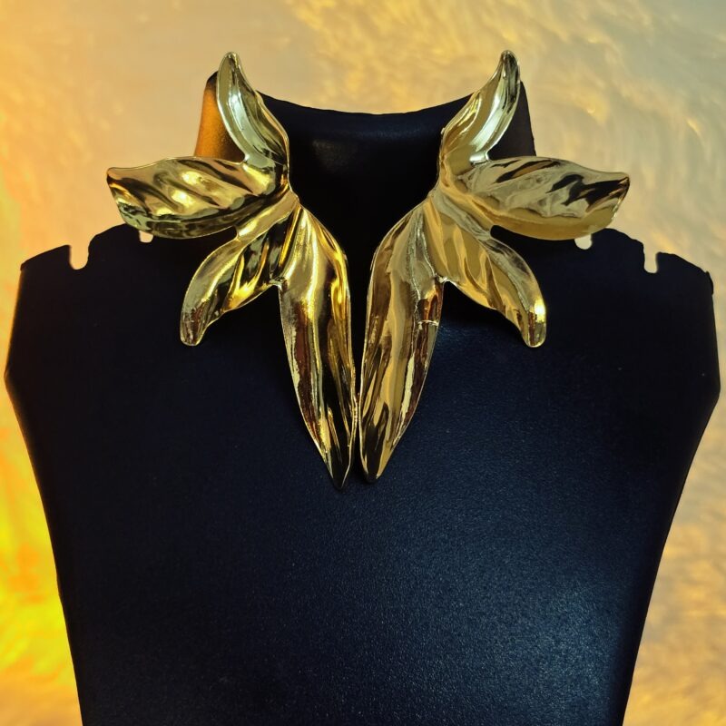 No stone. 18 ct gold plated. anti-tarnish Jwellery.Korean necklace.